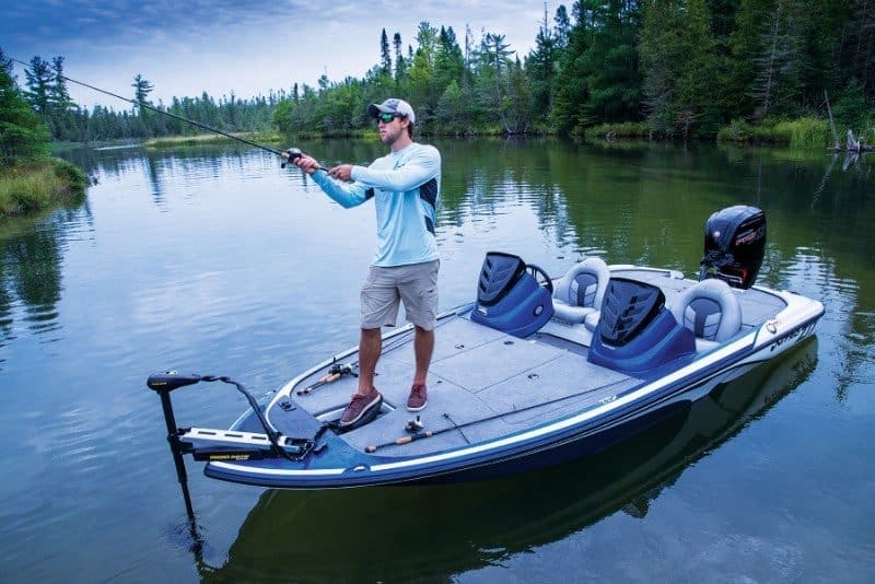 how much does a bass boat weigh? with 19 examples - crow