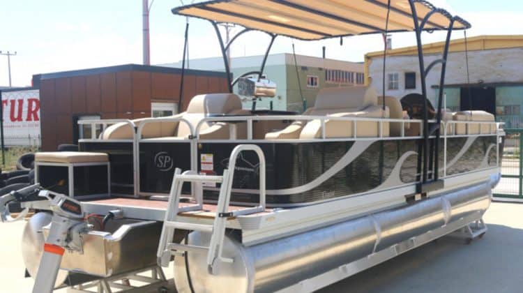 How Much Does a Pontoon Boat Weight